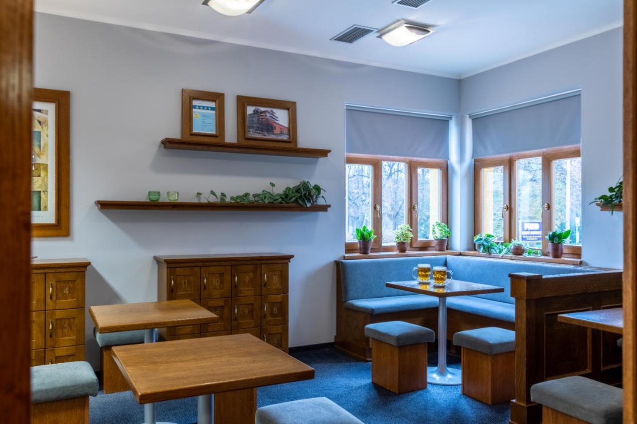 Hotel Abácie&Wellness Valašské Meziříčí Esterno foto