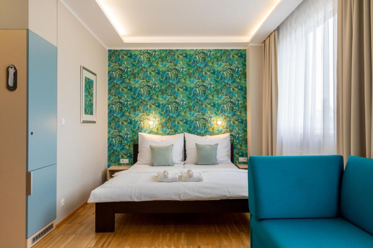 Hotel Abácie&Wellness Valašské Meziříčí Esterno foto