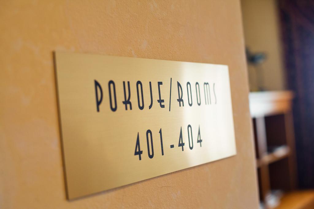 Hotel Abácie&Wellness Valašské Meziříčí Esterno foto