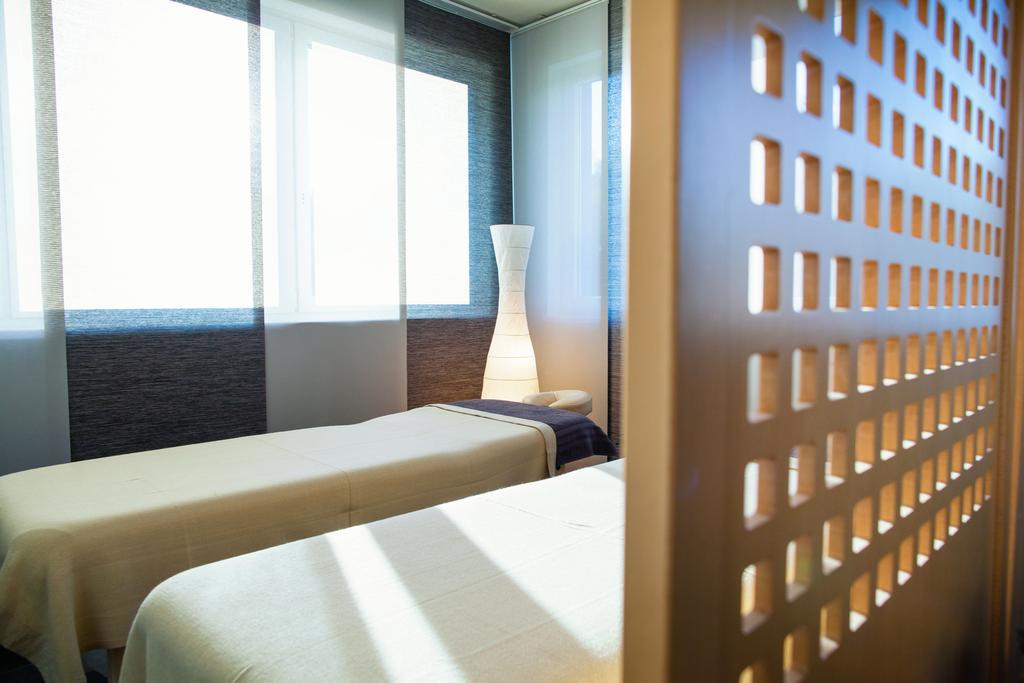 Hotel Abácie&Wellness Valašské Meziříčí Esterno foto